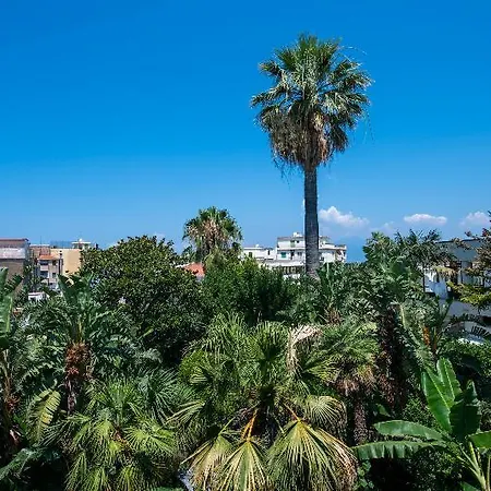 Don Giulio Luxury Jacuzzi Gasthof Vico Equense